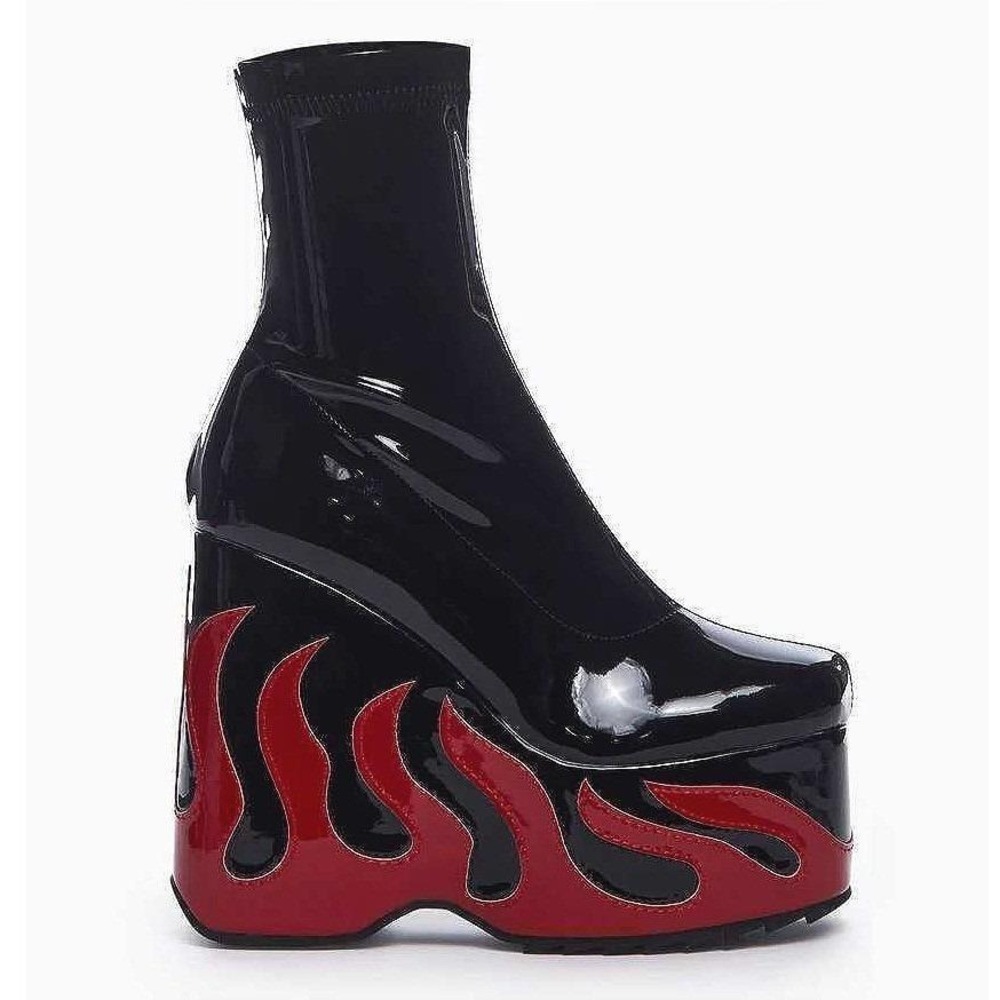 Y2K Grunge Flame Platform Boots Size 6 Patent Leather LA MODA Hot Rod Festival